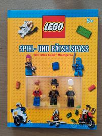 Libro Lego con 3 minifigures