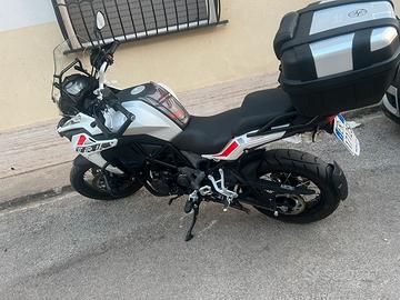 Benelli trk502x