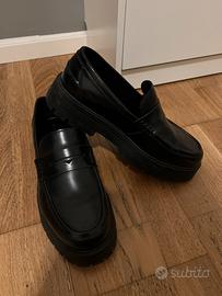 SCARPE NERE ECOPELLE