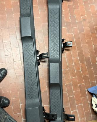 Pedane laterali Jeep Wrangler Jk
