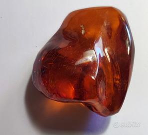 Antica ambra baltica naturale non trattata non mig