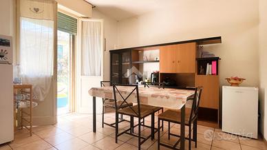 3 LOCALI A MOLINELLA