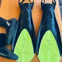 Scarpe pinne per apnea subacqua