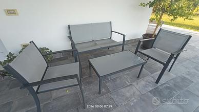 salottino giardino