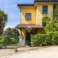 VILLA SINGOLA A MISSAGLIA