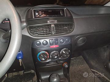 FIAT PUNTO UNIPRO 