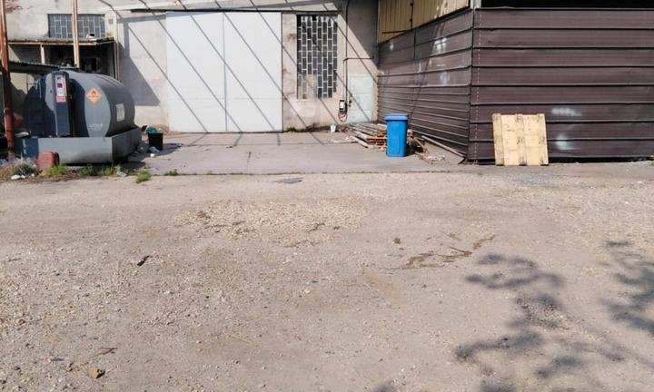 Capannoni in polonghera