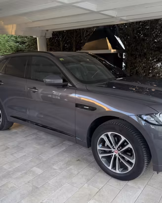 Jaguar F-PACE R-Sport 2.0 diesel 180 CV AWD