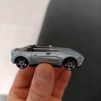 Hot wheels Aston Martin V12 Speedster