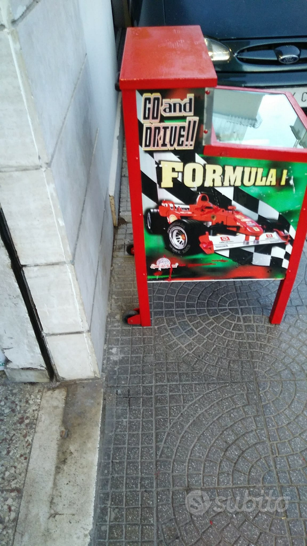 Microguida Formula Uno distributore di palline - Collezionismo In vendita a  Roma