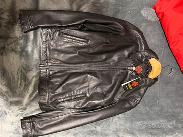 Giacca di pelle con collo a camicia