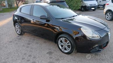 Alfa Romeo Giulietta 1.6 JTDm-2 105 CV Exclusive