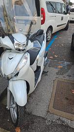 Honda SH 300 Bianco – 2017