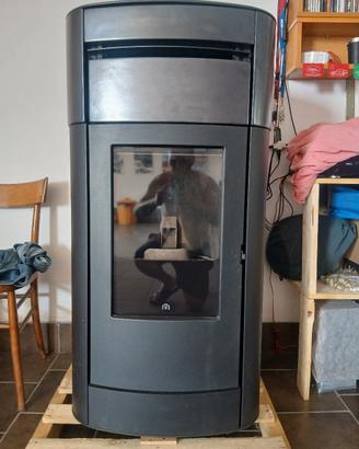 stufa a pellet edilkamin Vyda Hidra
