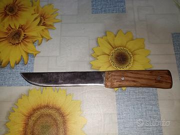 coltello da cucina fatto a mano