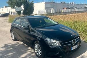 Top: Mercedes Classe A nera metallizzata