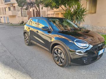 Fiat 600 Hybrid “La Prima” (full Optional)