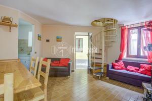 Appartamento su due piani libero subito !!