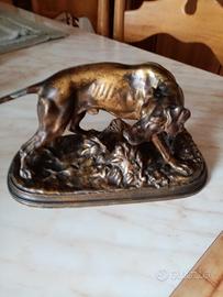 Cane da caccia in bronzo 