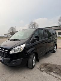 FURGONE FORD CUSTOM TOUR 8 POSTI