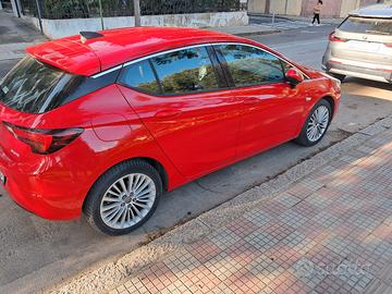 Opel Astra 1.0 benzina appena tagliandata 