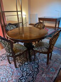 tavolo rotondo in legno 