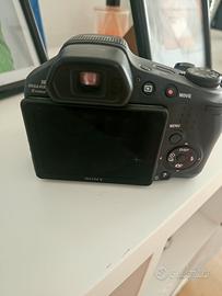 Sony Cyber-shot DSC-HX200V