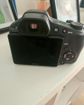 Sony Cyber-shot DSC-HX200V