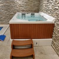 VASCA IDROMASSAGGIO NUOVA, DA 16.000 A 6.000 EURO