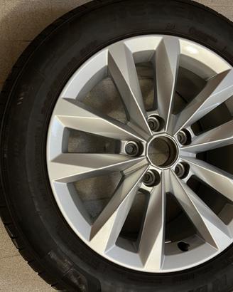 Cerchio lega audi 2024