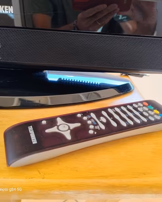 TV Telefunken + decoder Thomson