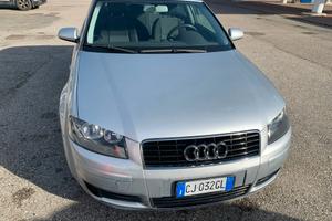 Audi A3 1.6 Attraction,Euro4, adatta a neopatentat