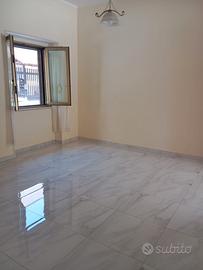 Appartamento 70 mq qualiano centro con posto auto
