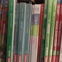 Libri superiori seminuovi