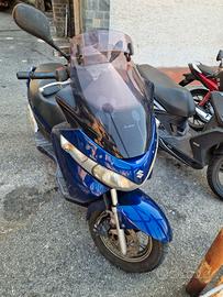 suzuki burgman 200