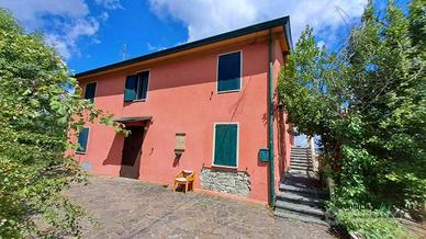 Casa indipendente di 124 m² con 3 locali e box aut