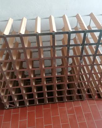 Scaffali per bottiglie 