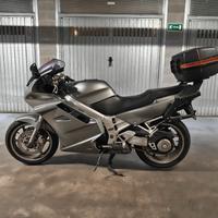 Honda VFR 750 rc36