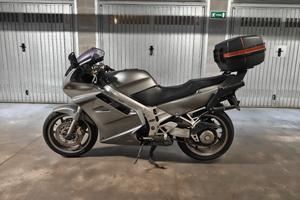 Honda VFR 750 rc36