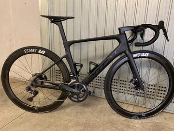 Bici da corsa In carbonio Piton