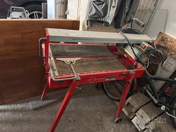 Taglia piastrelle WURTH  Master Tpe 230