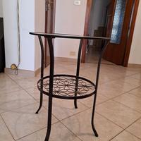 Tavolino e carrello porta tv metallo e vetro