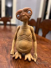 Statua di ET extraterrestre in plastica/silicone