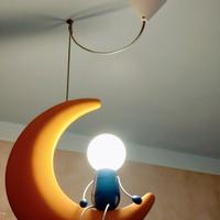 lampadario cameretta con luna e omino