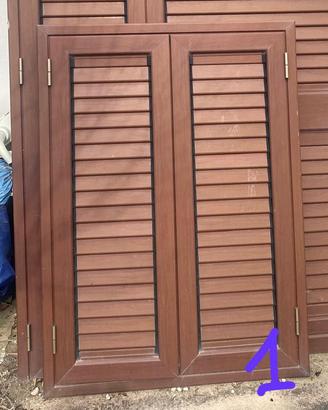 Persiane in alluminio color legno