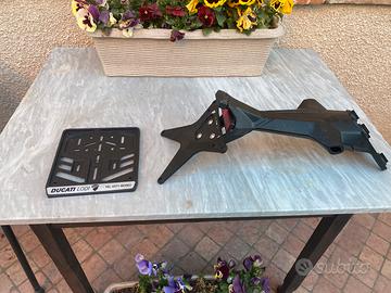 Supporto porta targa ducati monster 821
