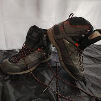 scarponi montagna (Taglia 42)