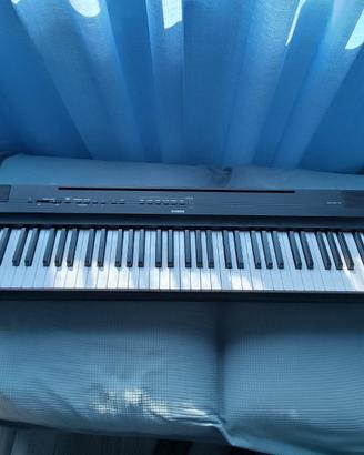 Yamaha P-125B pianoforte digitale identico a nuovo