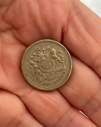 One pound 1983 Elizabeth II Moneta rara