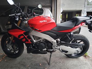 Tuono V4 1100 RR - Torque Red